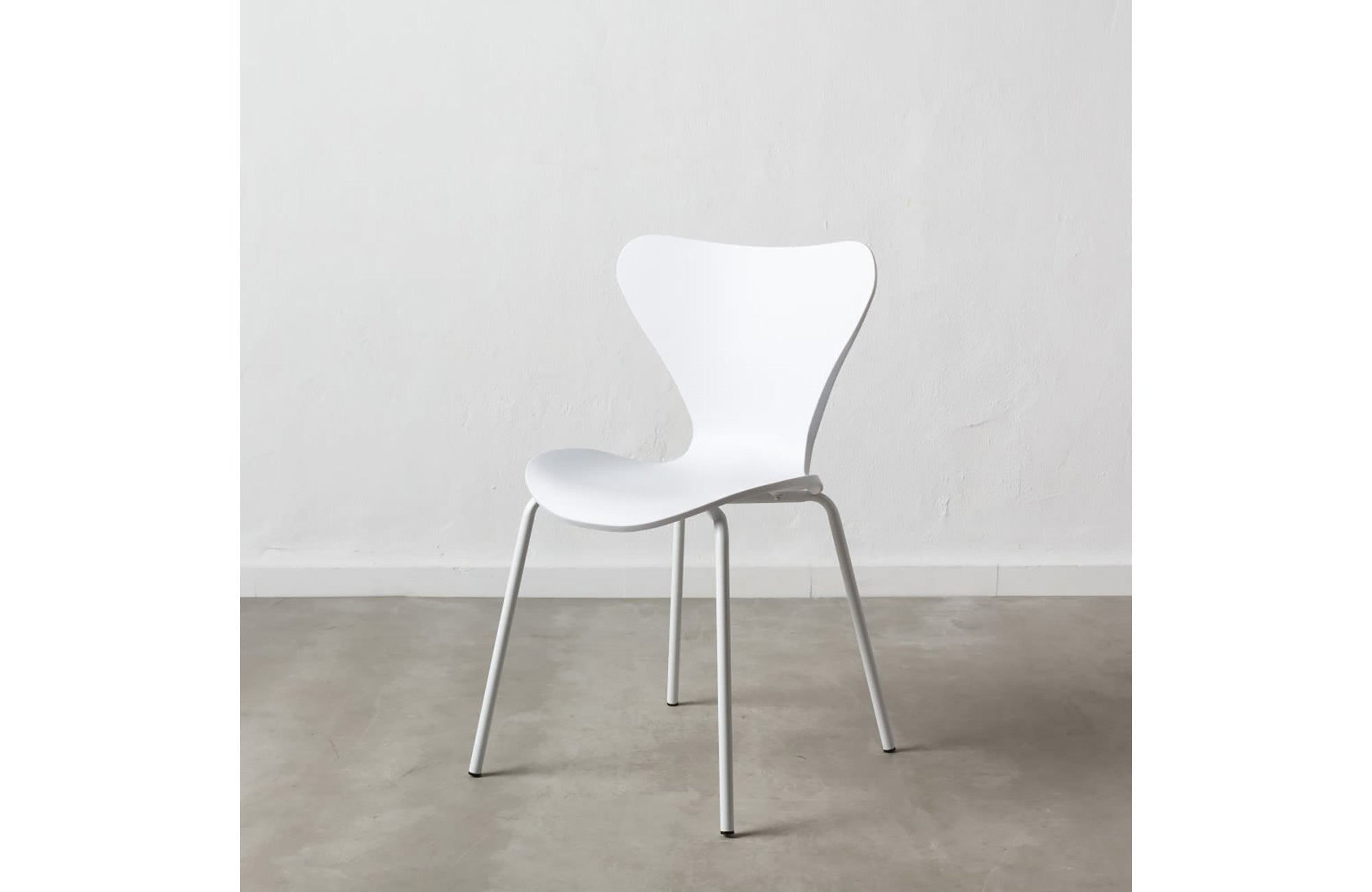Chaise Blanche Scandinave Nordic