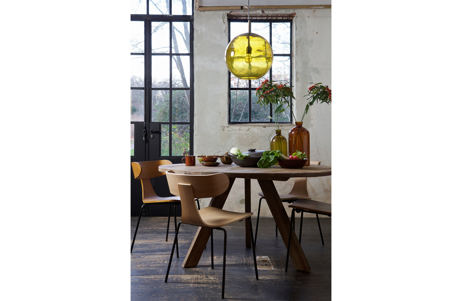 Chaise Bois Clair Pieds Métal Form