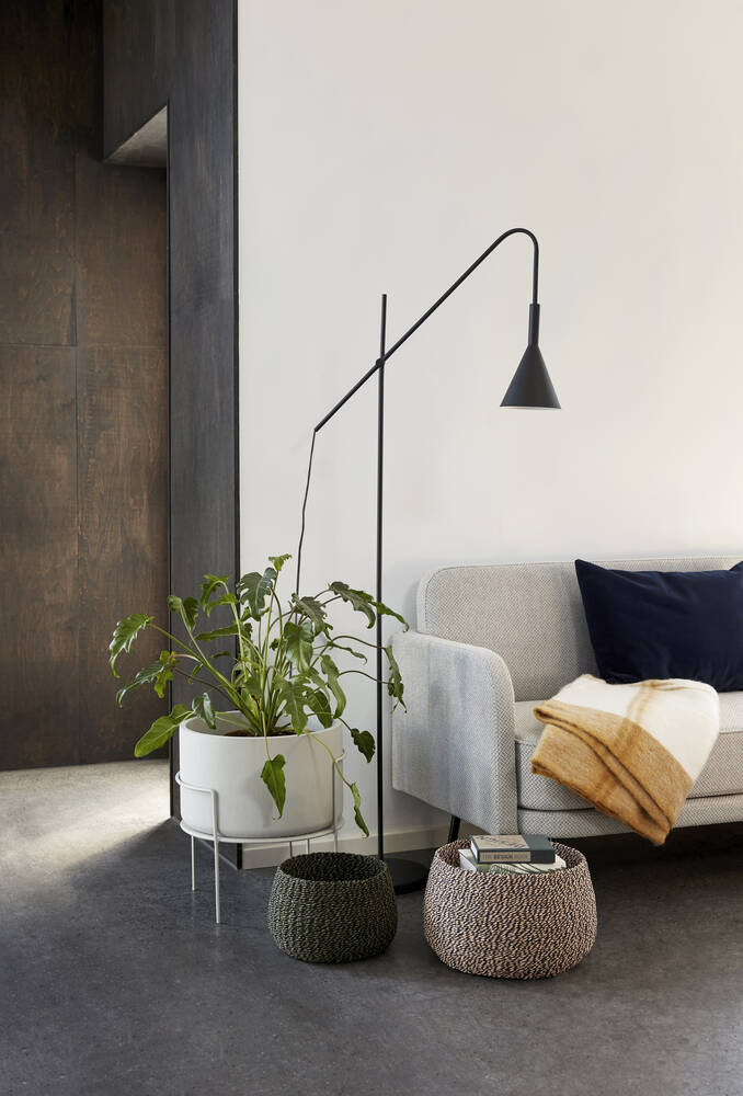 Lampadaire Noir Métal Design 66x167cm